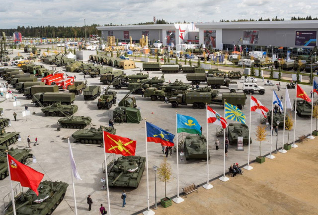 крупнейшая выставка военной техники в России - Армия 2018 
