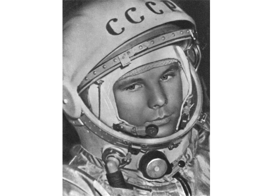 Первый полет в космос 12 апреля 1961 года